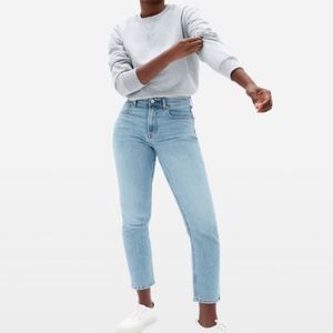 Everlane cheeky crop jean in medium light wash